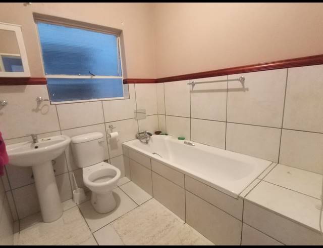 3 BEDROOM SECTIONAL TITLE FOR SALE IN THREE RIVERS PROPER